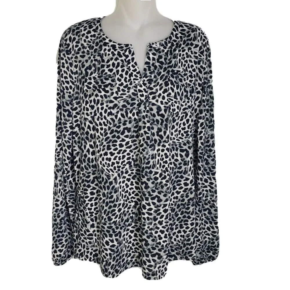 Jones New York Sport Womens Tunic Top Large Animal Print Pockets Split V Neck